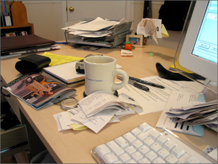messyoffice.jpg