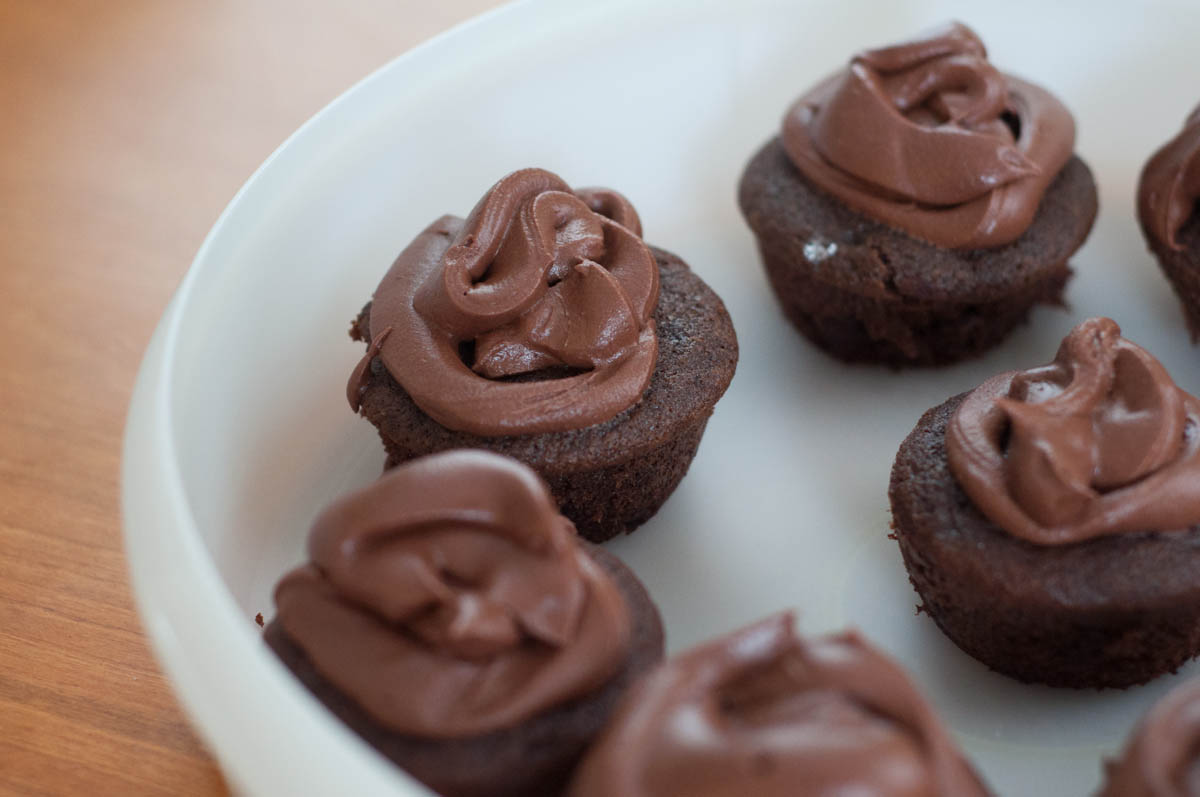 We’ve dubbed these the Poop-tastic cupcakes